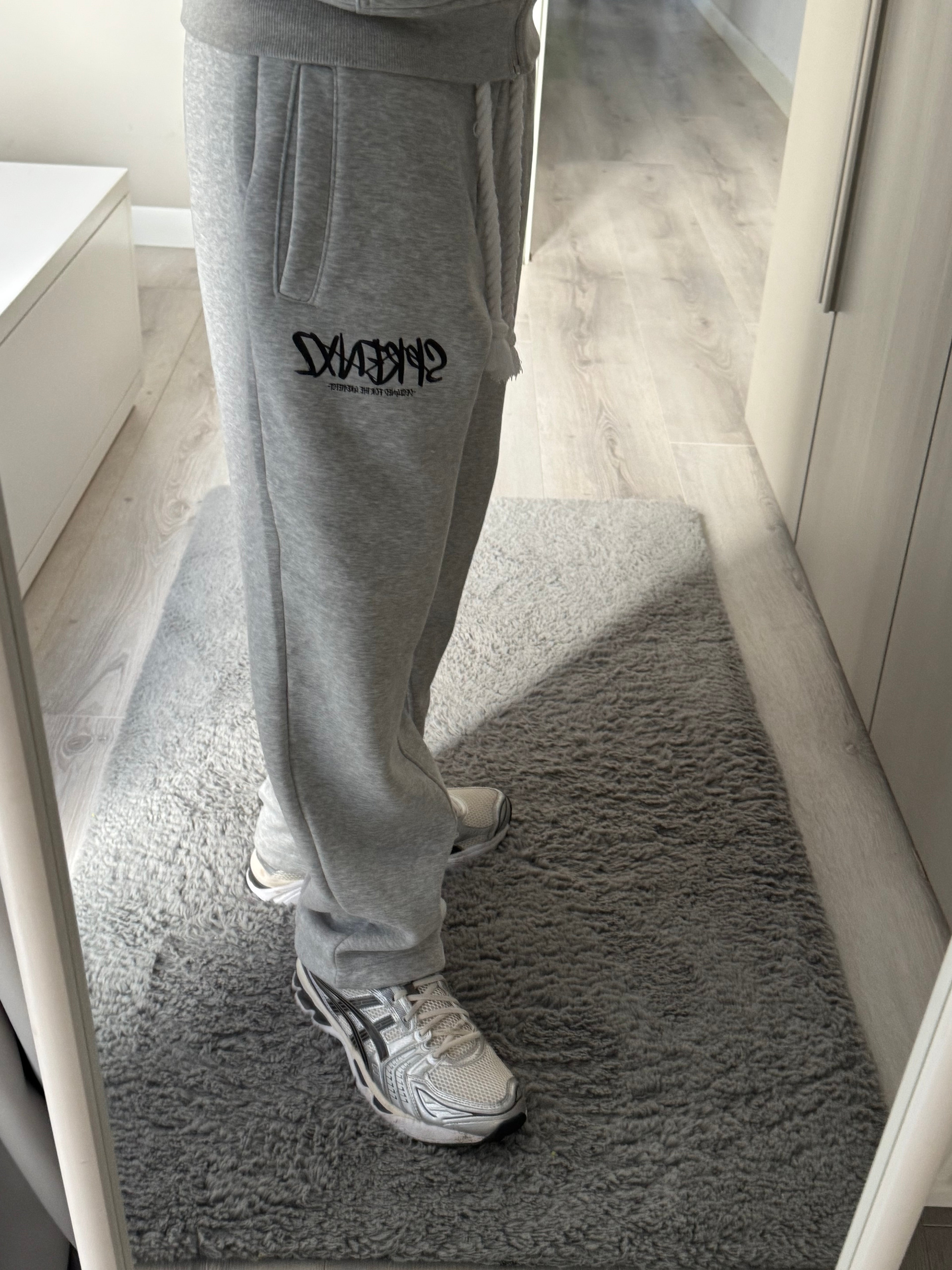 Grey baggy rope jogger